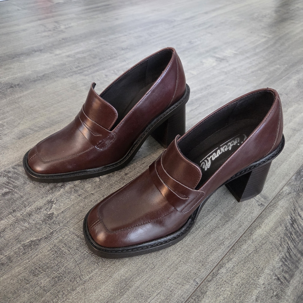 L'INTERVALLE Brown Loafers